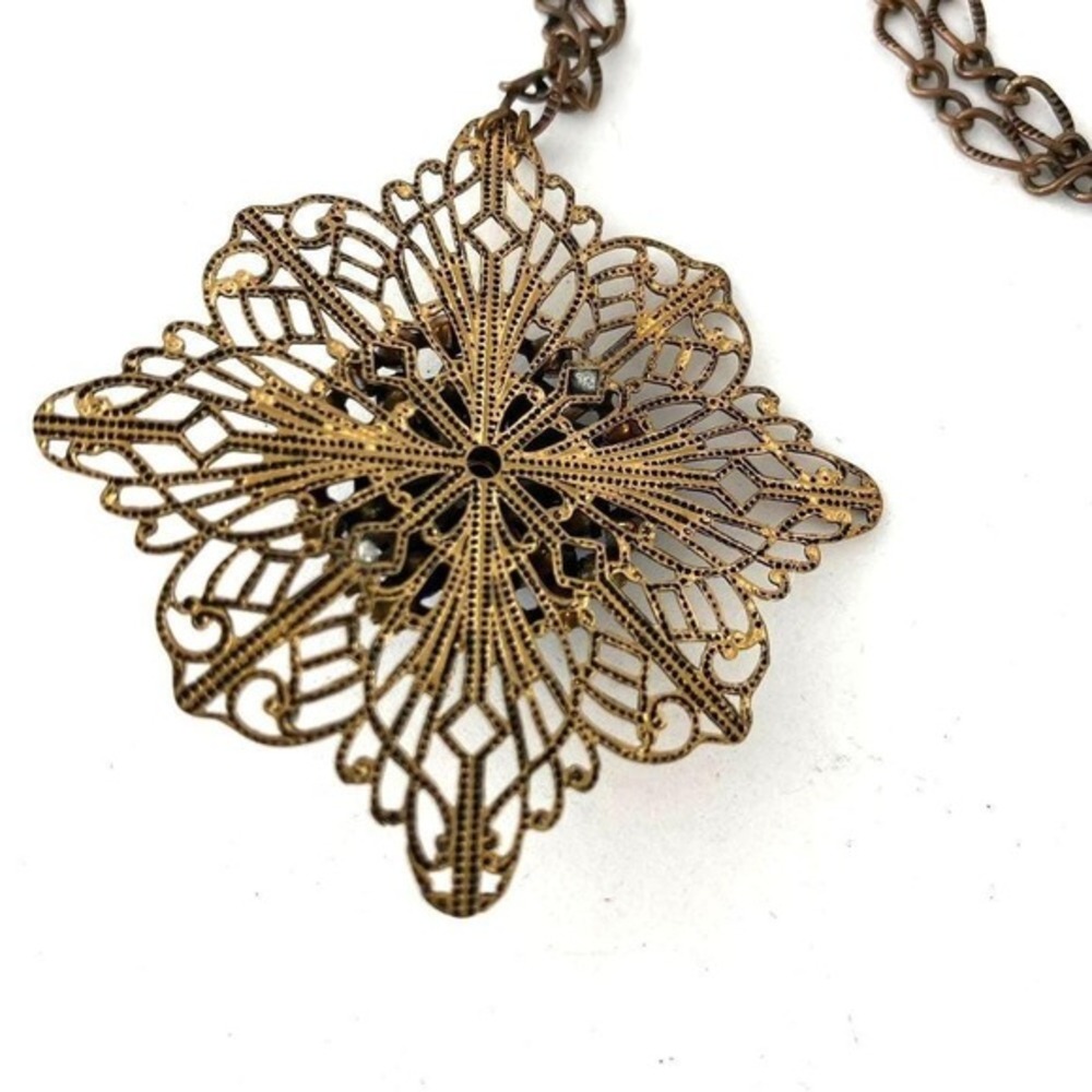 Liz Palacios Boho Fairy Filigree Floral Pendant Necklace Blue Swarovski Crystals - Picture 3 of 5